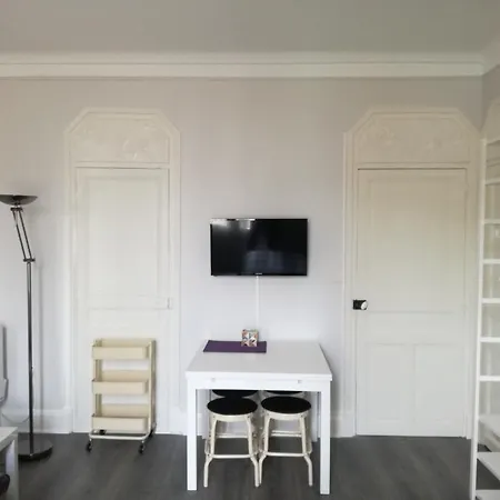 Appart' Confort Centre Parking Gratuit Apartamento Vichy